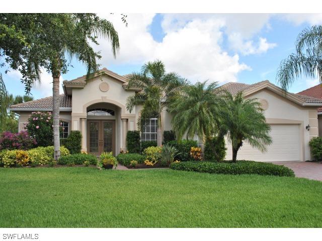 8757 Mustang Island Cir., Naples, FL 34113