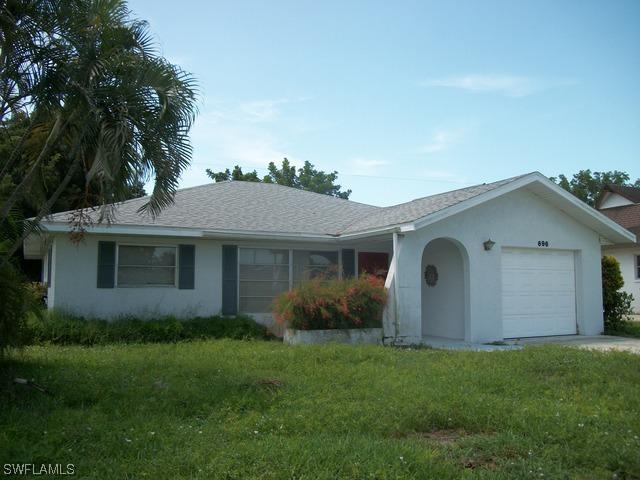 696 108th Ave., Naples, FL