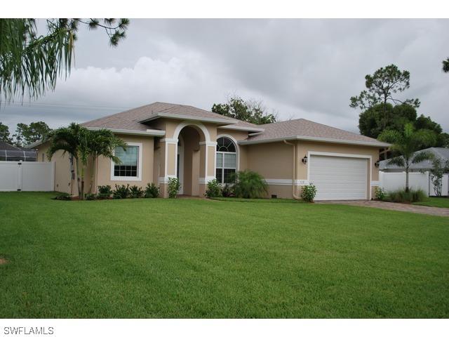 538 Eastwood Dr., Naples, FL 34110