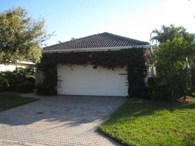8575 Pepper Tree Way, Naples, FL 34114