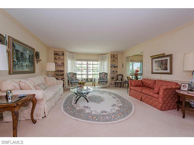1900 Gulf Shore Blvd. #402, Naples, FL