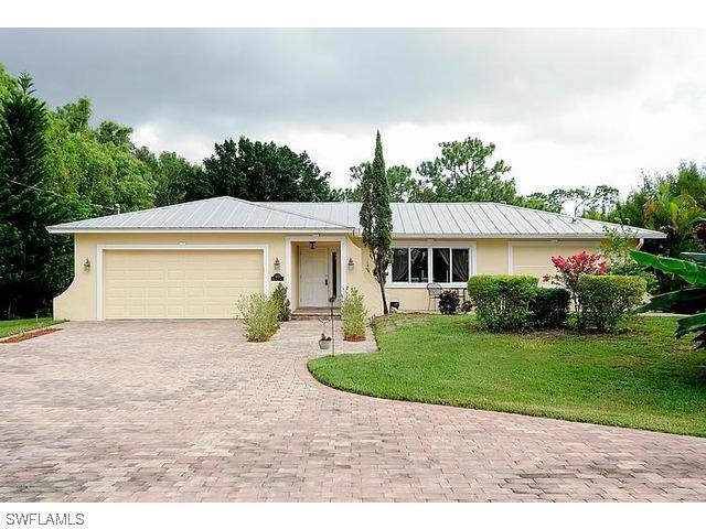 5307 Myrtle Ln., Naples, FL 34113