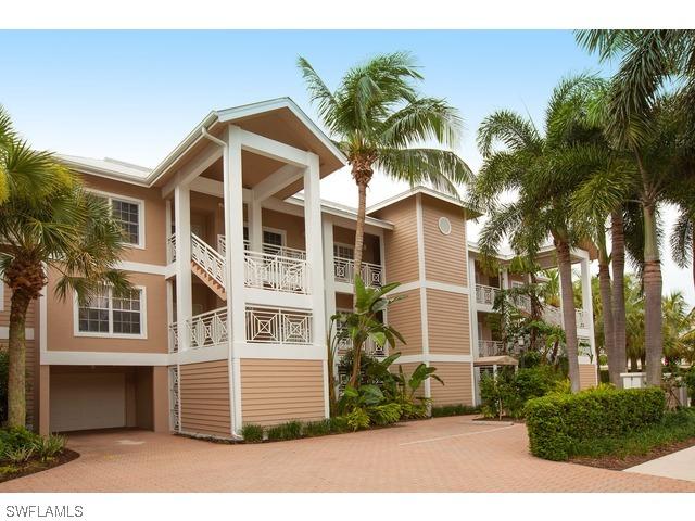 360 7th Ave. #4, Naples, FL 34102