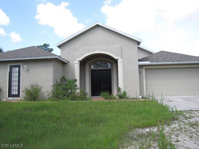 3074 32nd Ave., Naples, FL 34117