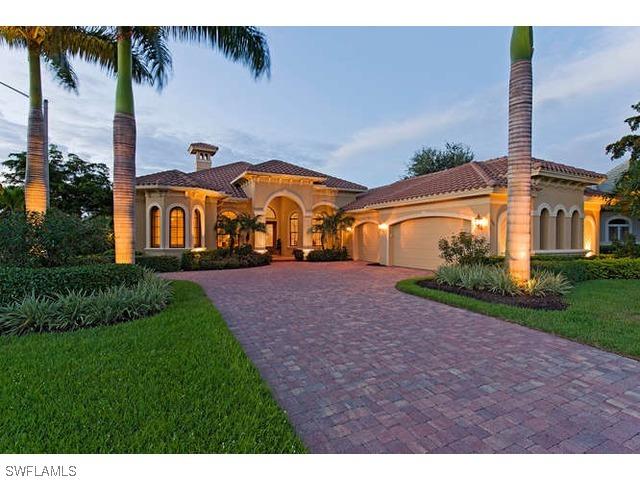 5946 Barclay Ln., Naples, FL