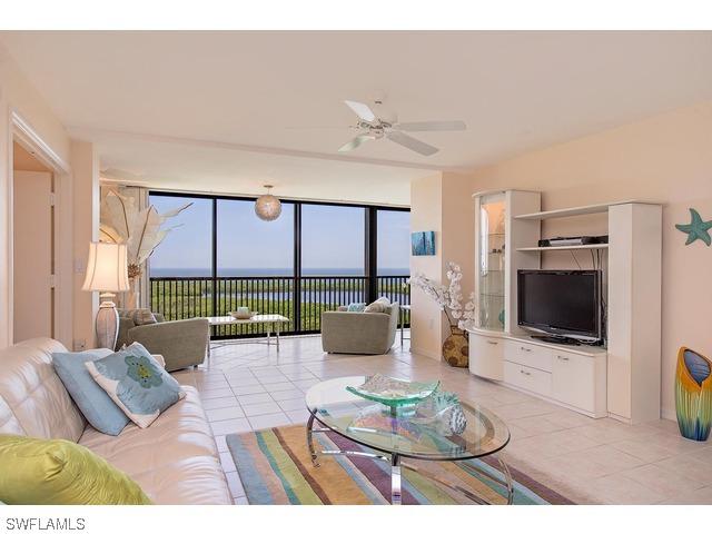 6825 Grenadier Blvd. #1103, Naples, FL 34108