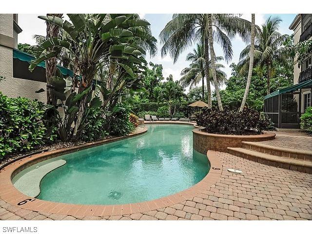 373 4th St., Naples, FL 34102