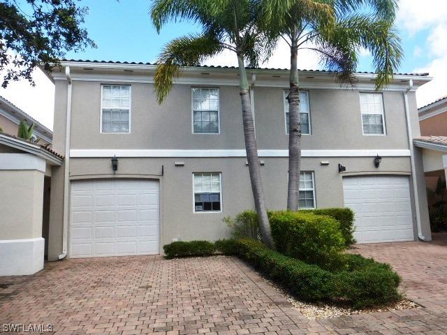 5469 Cove Cir., Naples, FL 34119