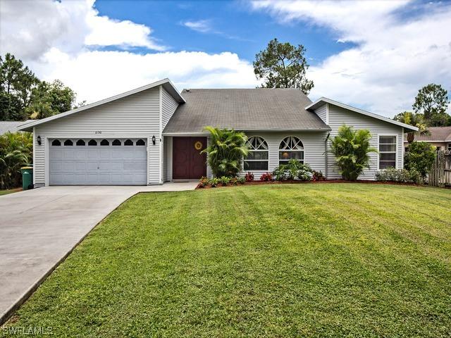 6150 Sea Grass Ln., Naples, FL 34116