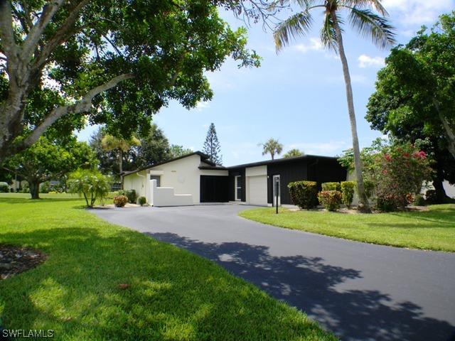 4200 Lakewood Blvd., Naples, FL