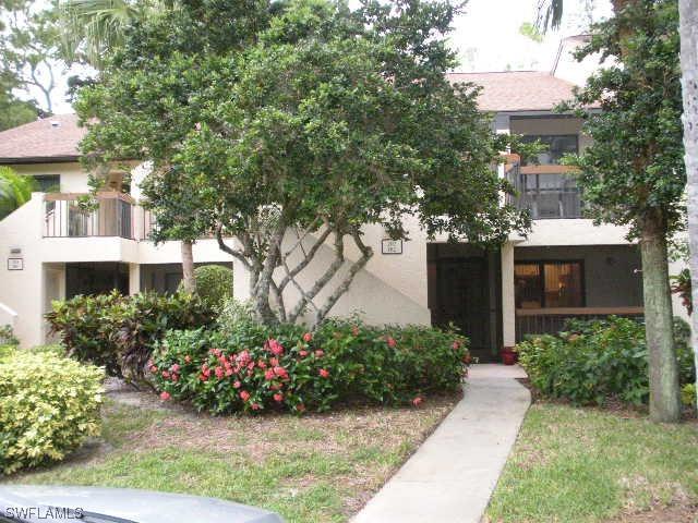 1828 Kings Lake Blvd. #102, Naples, FL 34112