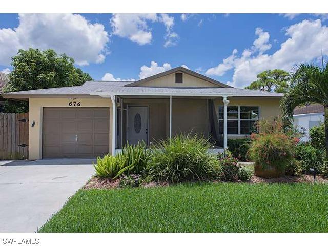 676 94th Ave., Naples, FL 34108