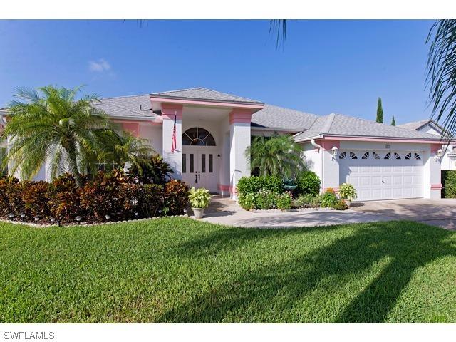 325 Lambton Ln., Naples, FL