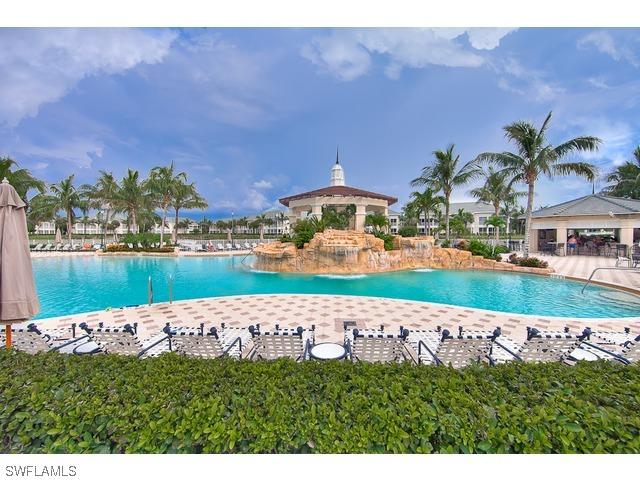 325 Dunes Blvd. #505, Naples, FL 34110