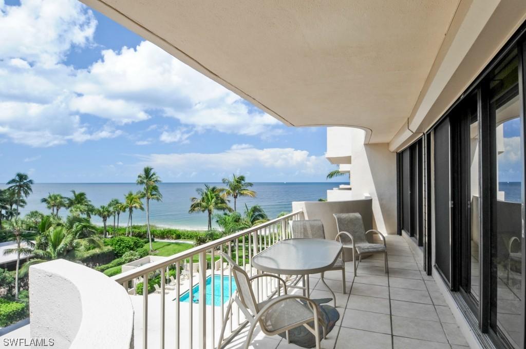 4005 Gulf Shore Blvd. #402, Naples, FL 34103