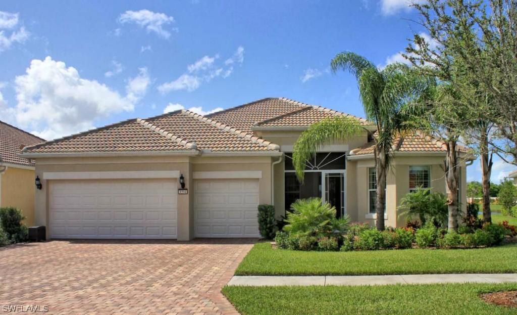 8594 Julia Ln., Naples, FL 34119