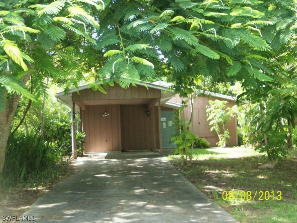 3168 Barrett Ave., Naples, FL 34112