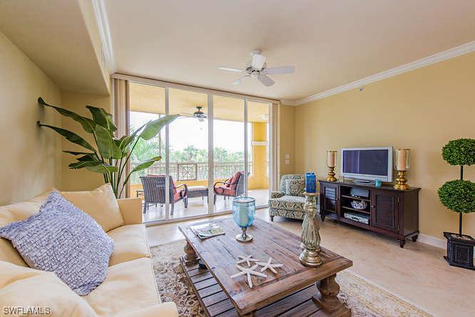 2748 Tiburon Blvd. #303, Naples, FL 34109