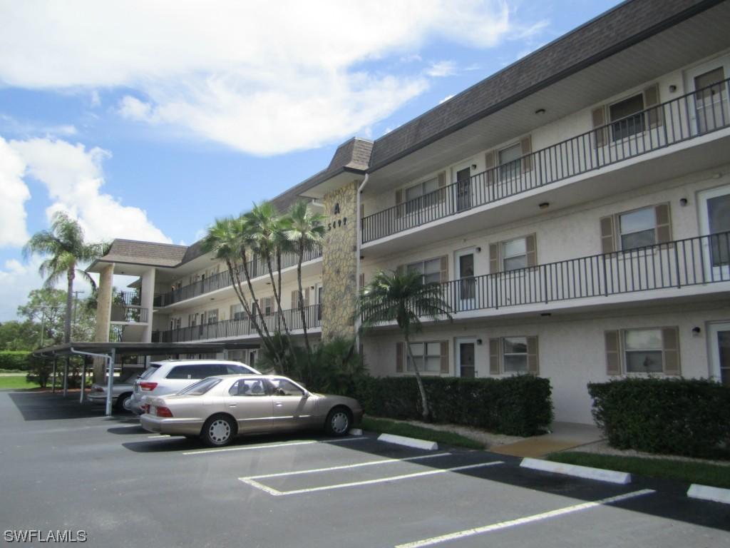 5499 Rattlesnake Hammock Rd. #A-104, Naples, FL 34113