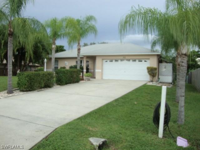 301 SE 6th Ter., Cape Coral, FL 33990