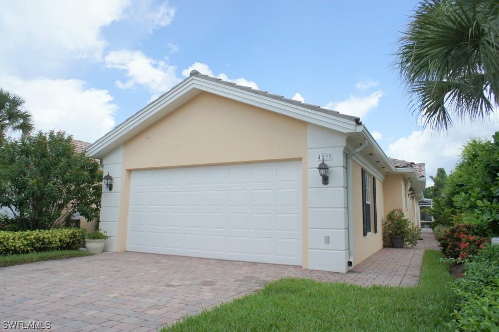 4598 Ossabaw Way, Naples, FL 34119