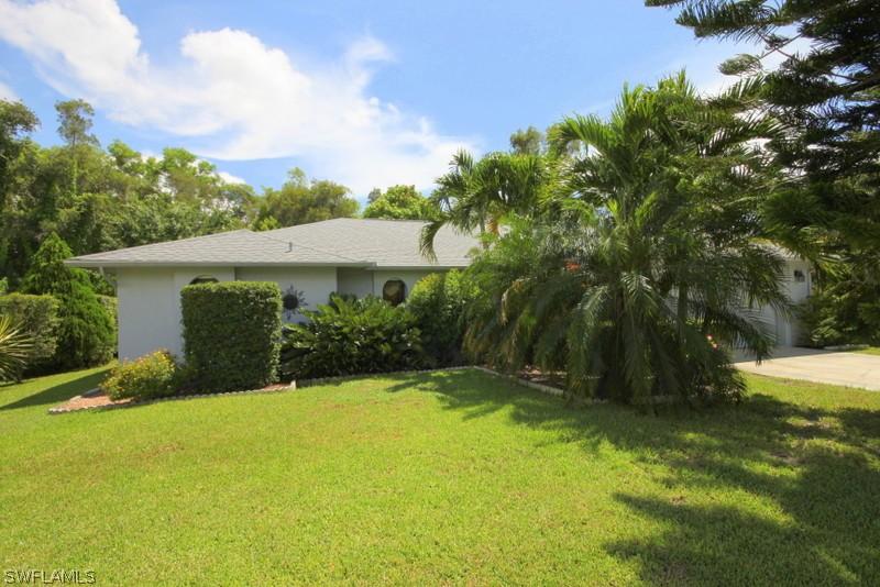 8336 Buena Vista Rd., Fort Myers, FL 33967