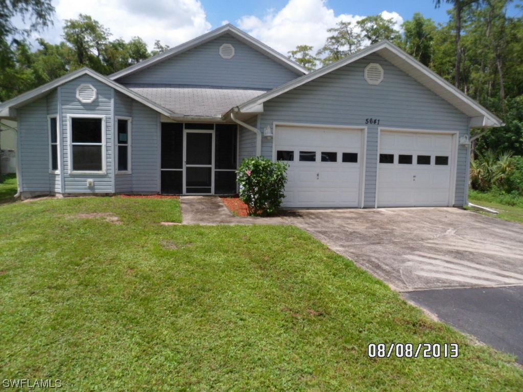 5641 Lancewood Way, Naples, FL 34116