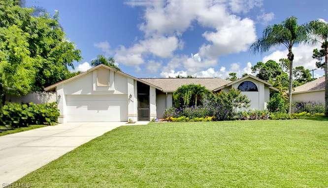 9786 Country Oaks Dr., Fort Myers, FL