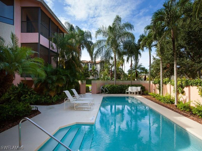 663 10th Ave., Naples, FL 34102