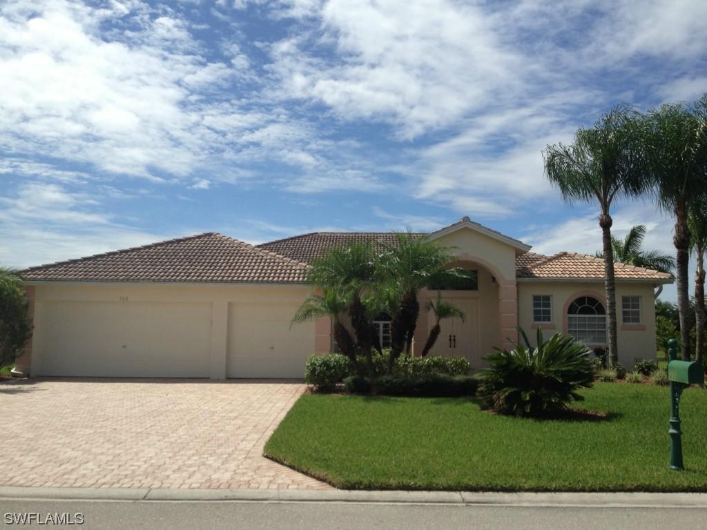 988 Chesapeake Bay Ct., Naples, FL 34120