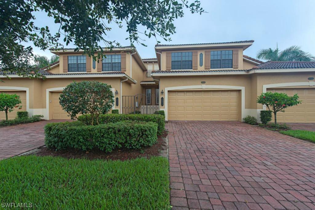 10450 Smokehouse Bay Dr. #202, Naples, FL 34120