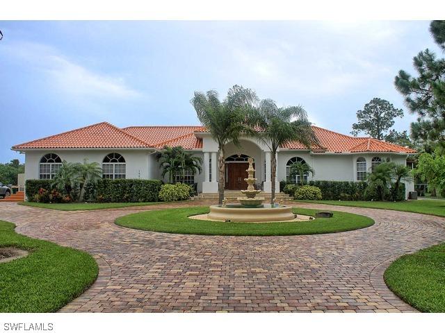 1361 25th St., Naples, FL 34117