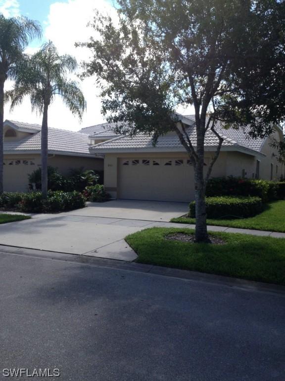 8553 Mustang Dr., Naples, FL 34113