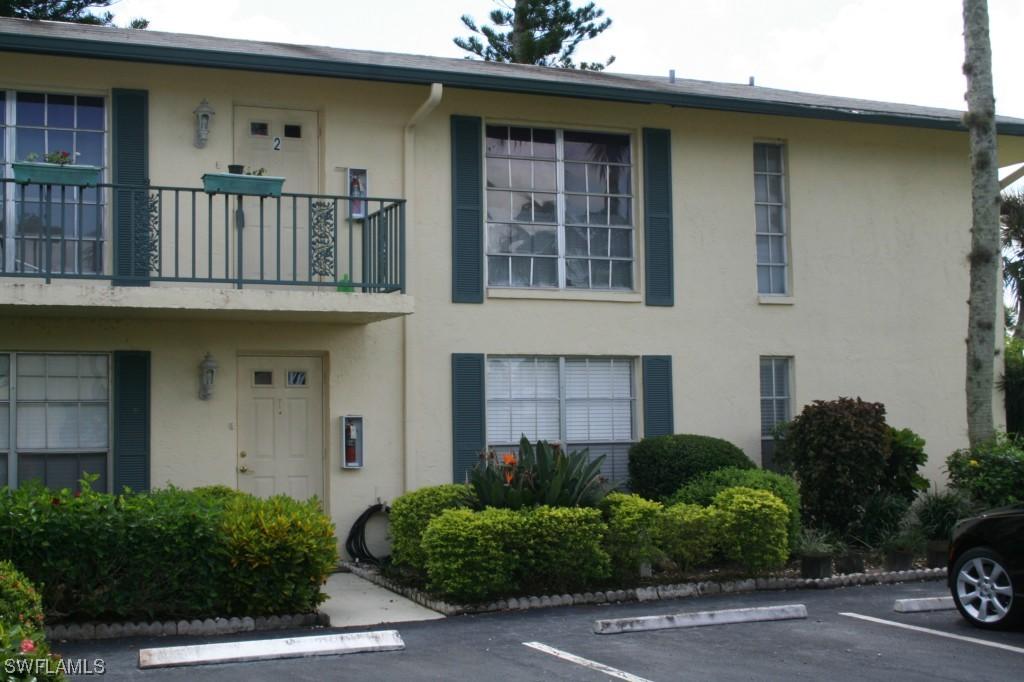 208 Peppermint Ln. #2, Naples, FL 34112