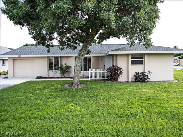 800 100th Ave, Naples, FL 34108