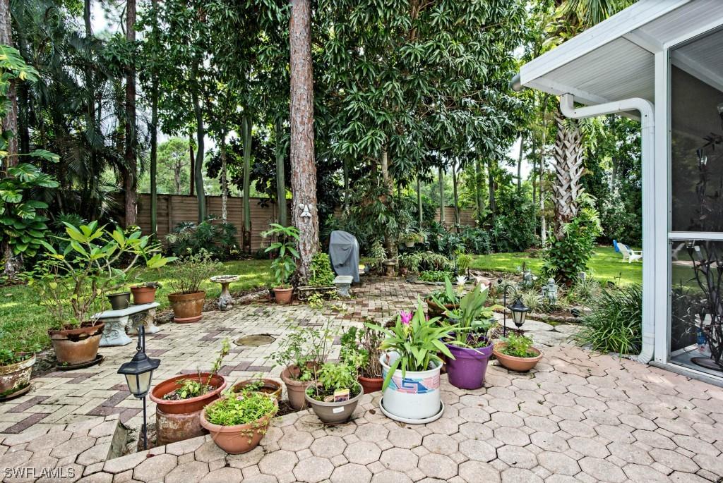 1405 Monarch Cir., Naples, FL 34116