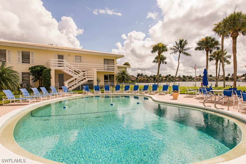 3300 Gulf Shore Blvd. #103, Naples, FL 34103