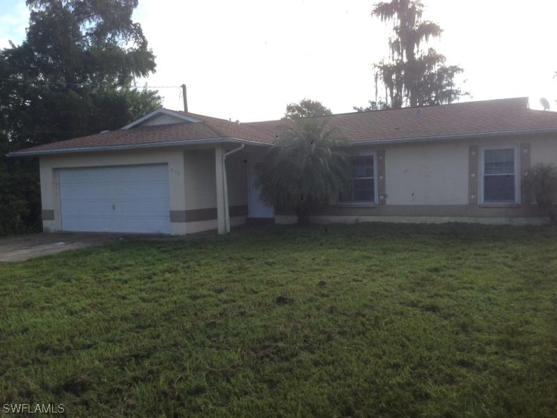 670 18th St., Naples, FL 34120