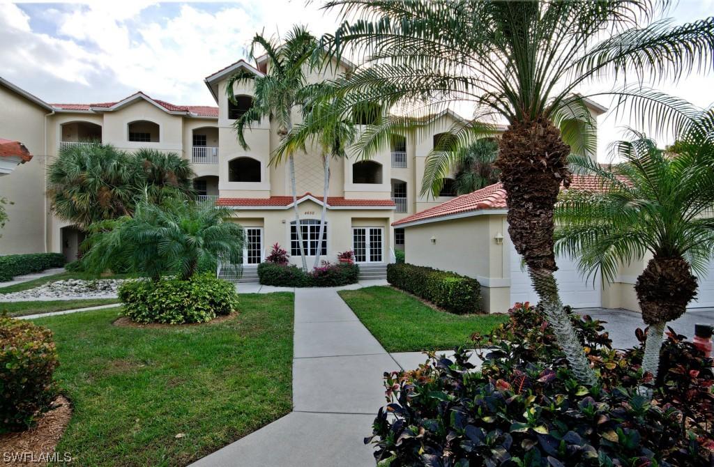 4650 Yacht Harbor Dr. #125, Naples, FL 34112