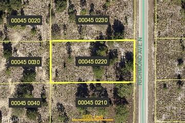 1519 Richmond Ave., Lehigh Acres, FL 33972