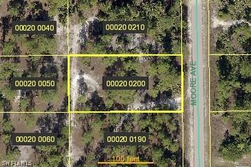 913 Moore Ave., Lehigh Acres, FL 33972