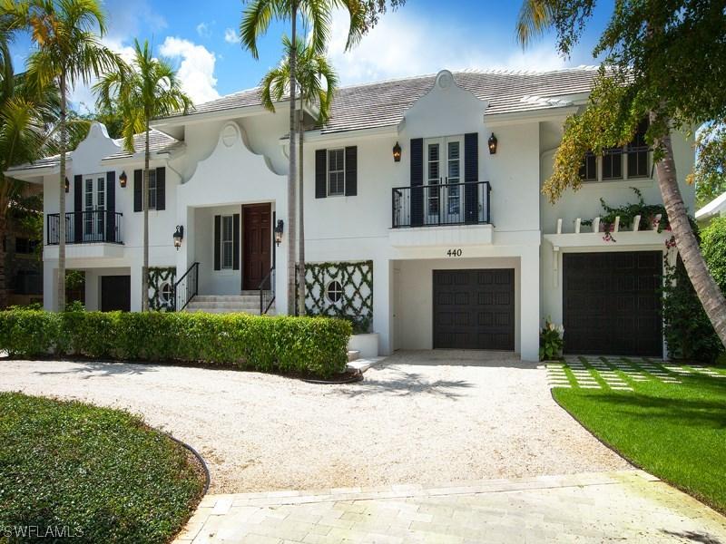 440 15th Ave., Naples, FL 34102