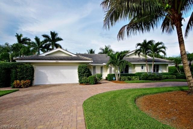 4113 Willowhead Way, Naples, FL 34103