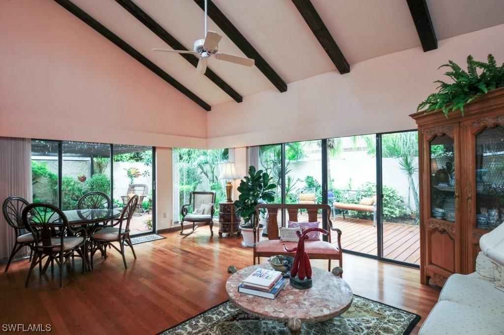 545 Tierra Mar Ln., Naples, FL 34108