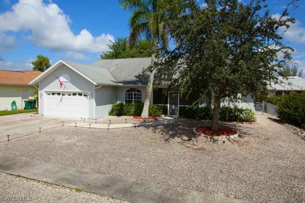 159 Saxon St., Marco Island, FL 34145