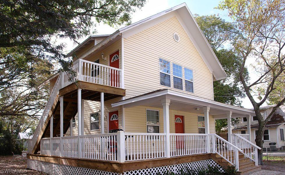 2524 Third St., Fort Myers, FL 33901