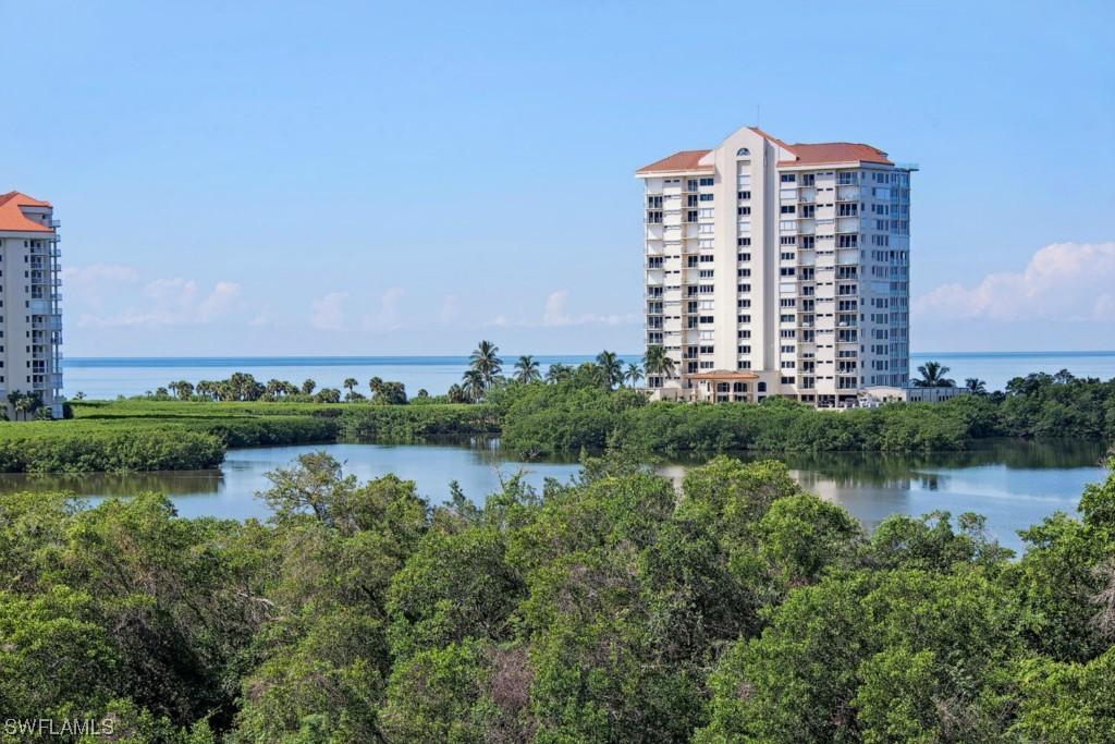 5501 Heron Point Dr. #403, Naples, FL 34108