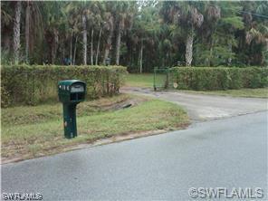 130 8th St., Naples, FL 34117