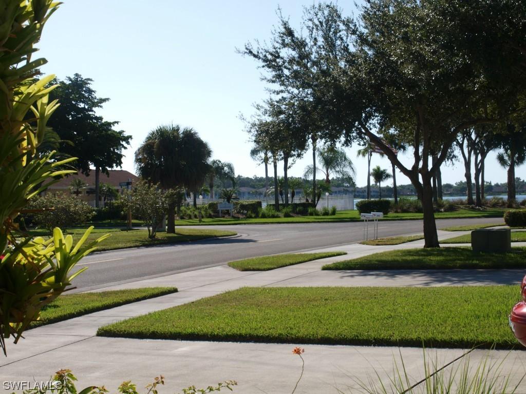 2049 W Crown Pointe Blvd., Naples, FL 34112