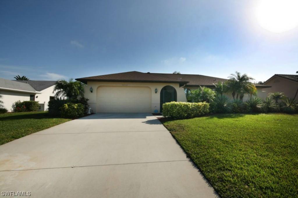 28438 Las Palmas Cir., Bonita Springs, FL 34135